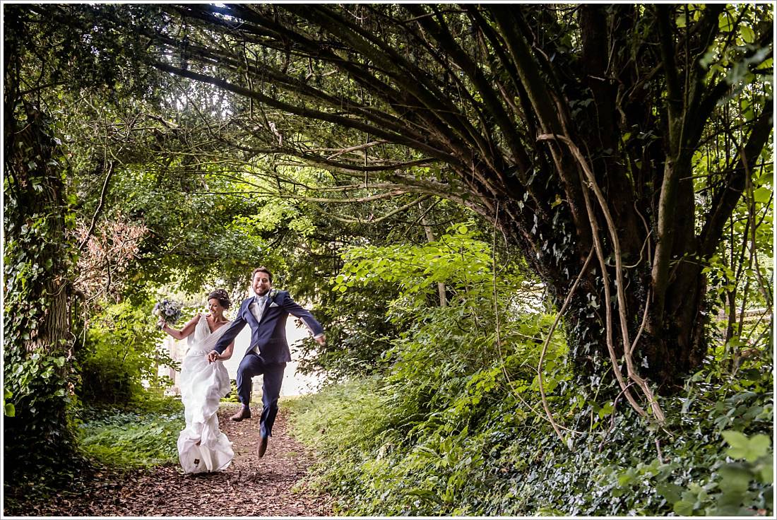 owlpen-manor-wedding-photography-242