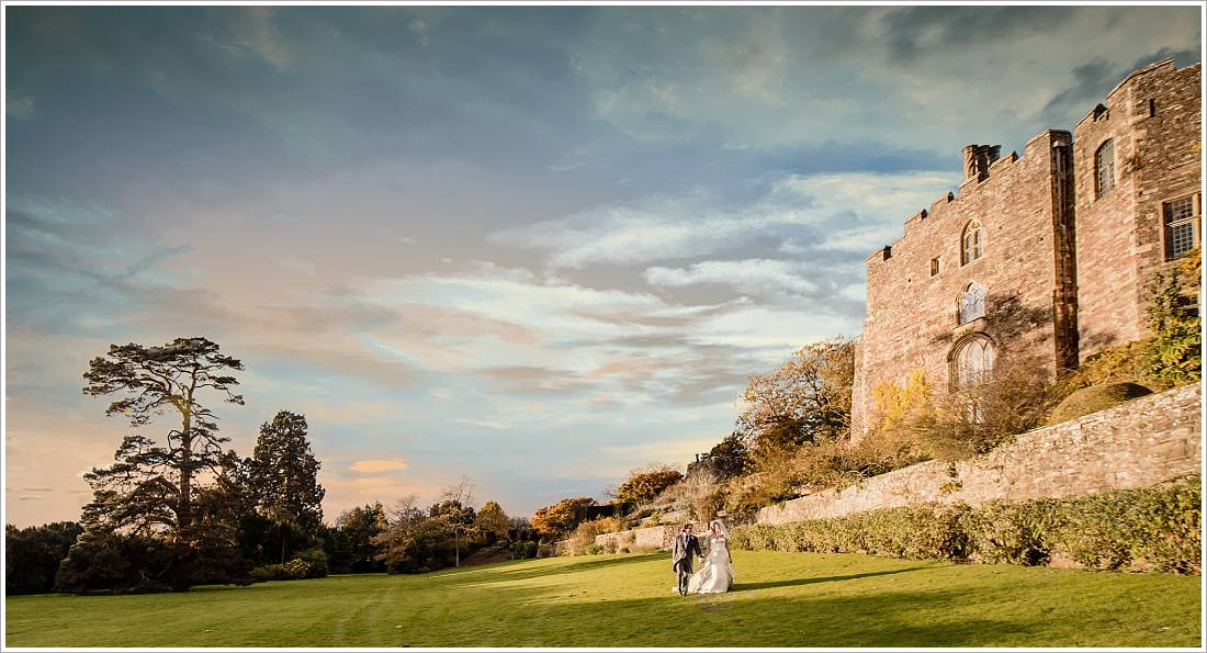 wedding-photography-berkeley-castle-416lp-1