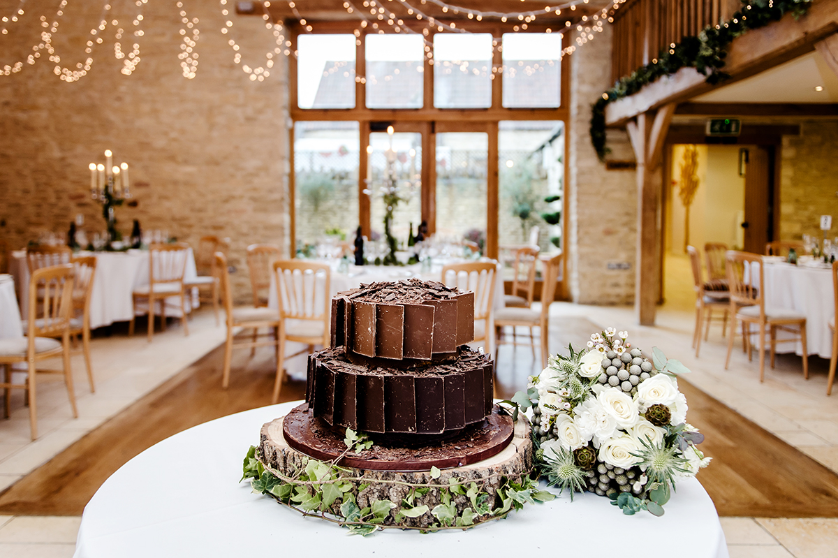 Kingscote Barn alternative wedding venue